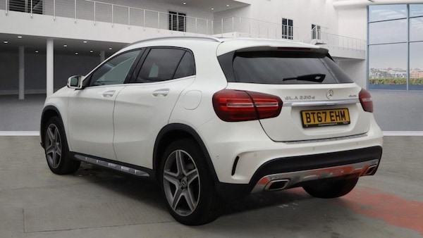Used Mercedes-Benz GLA 2018 for sale - 76256720: Photo 3