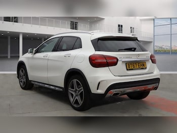 Used Mercedes-Benz GLA 2018 for sale - 76256720: Photo 3