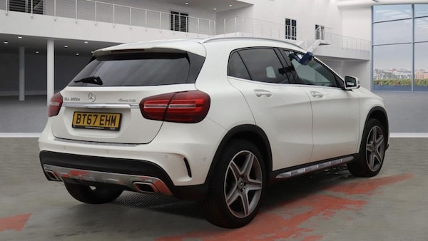Used Mercedes-Benz GLA 2018 for sale - 76256720: Photo 4
