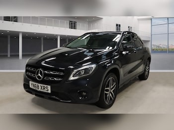 Used Mercedes-Benz GLA 2018 for sale - 77991088: Photo