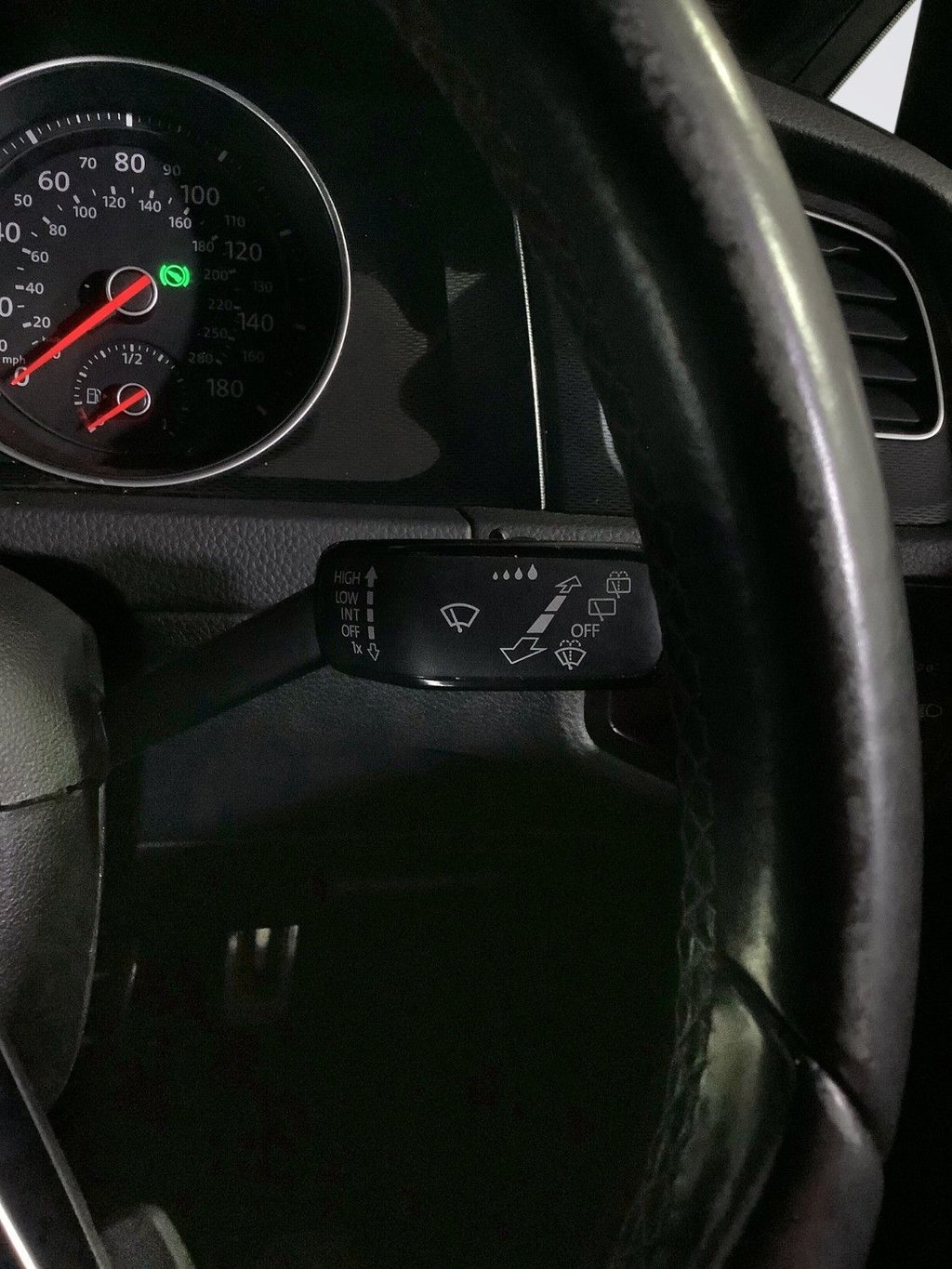 Used Volkswagen Golf 2016 for sale - 76604421: Photo 21