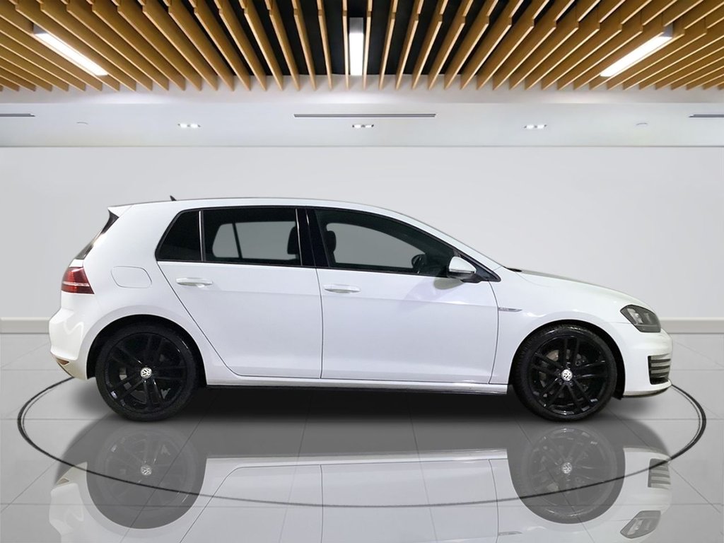 Used Volkswagen Golf 2016 for sale - 76604421: Photo 9