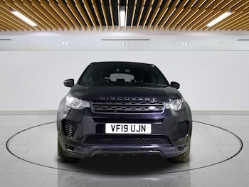 Used Land Rover Discovery Sport 2019 for sale - 76420022: Photo