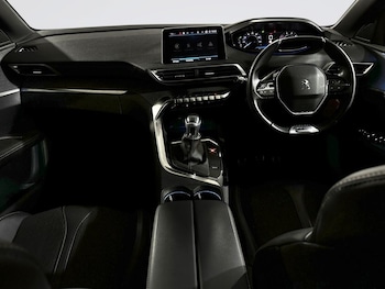 Used Peugeot 3008 2019 for sale - 77451718: Photo