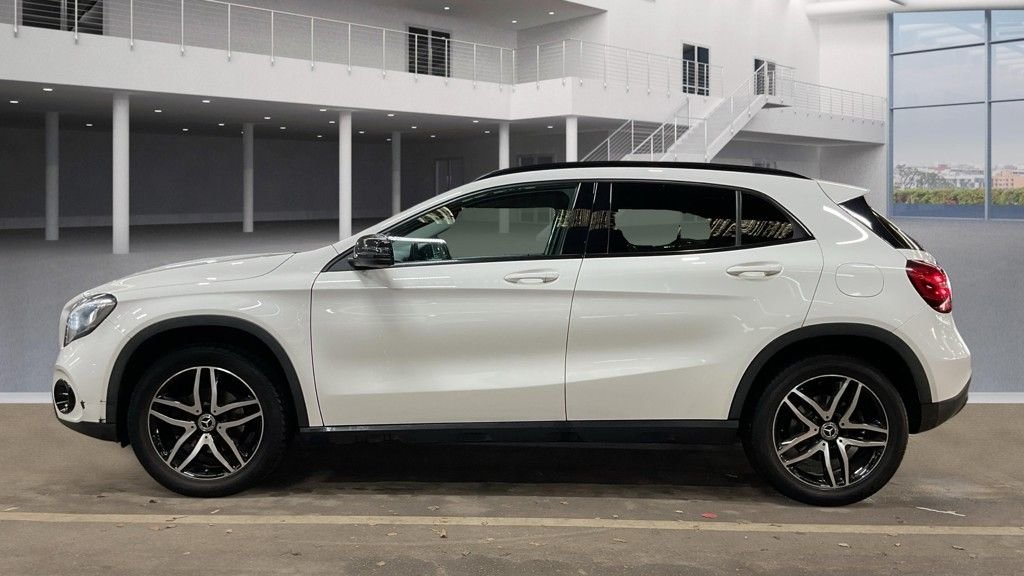 Used Mercedes-Benz GLA 2019 for sale - 77080524: Photo 7