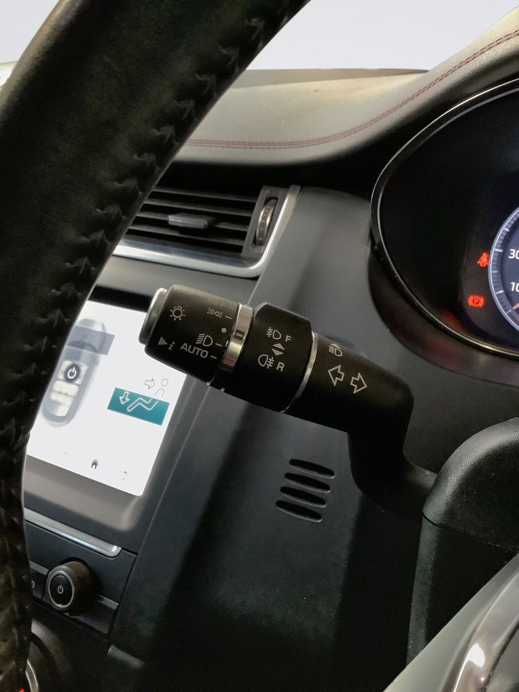 Used Jaguar E-Pace 2019 for sale - 77631755: Photo 19