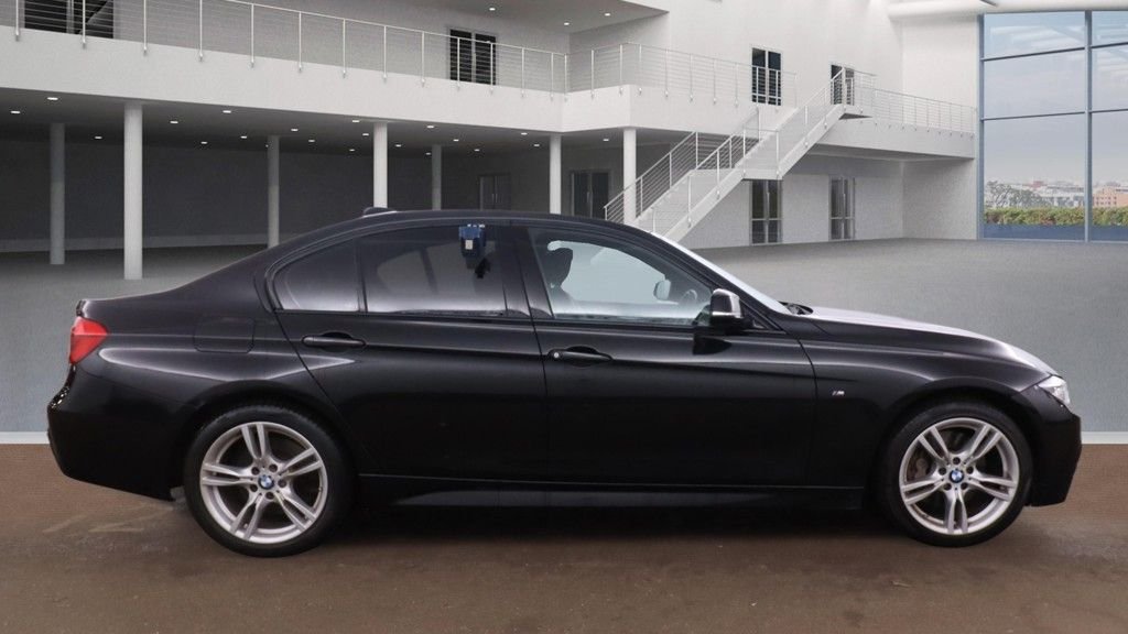 Used BMW 3 Series 2016 for sale - 76985962: Photo 11