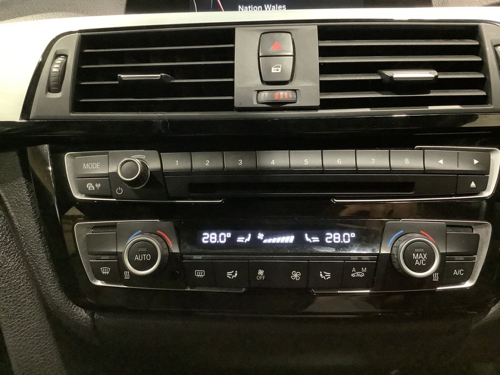 Used BMW 3 Series 2016 for sale - 76985962: Photo 22