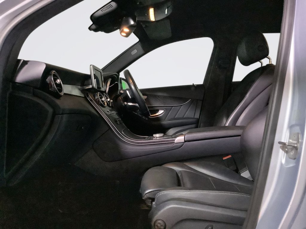 Used Mercedes-Benz GLC 2018 for sale - 76923304: Photo 12