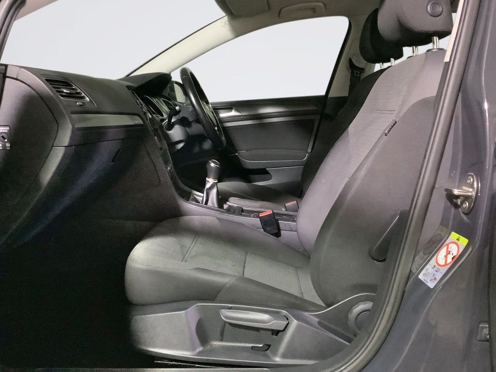 Used Volkswagen Golf 2019 for sale - 76372424: Photo 12