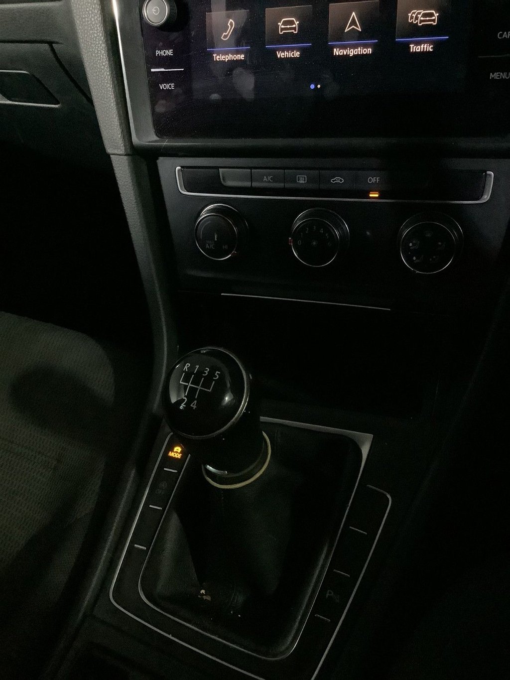 Used Volkswagen Golf 2019 for sale - 76372424: Photo 24