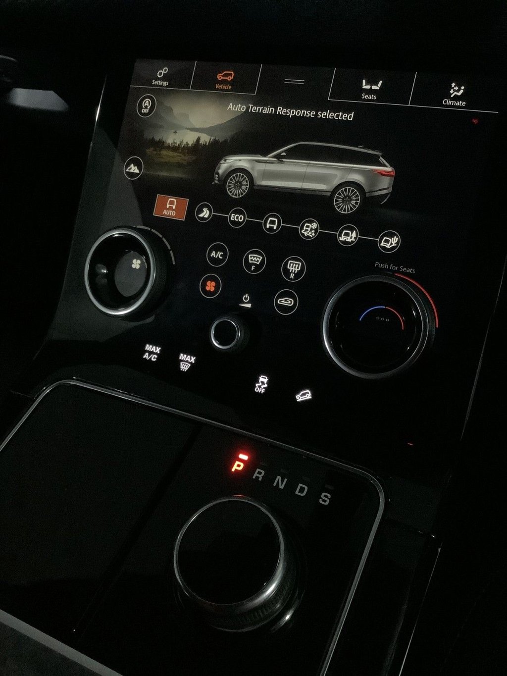 Used Land Rover Range Rover Velar 2019 for sale - 76535623: Photo 24