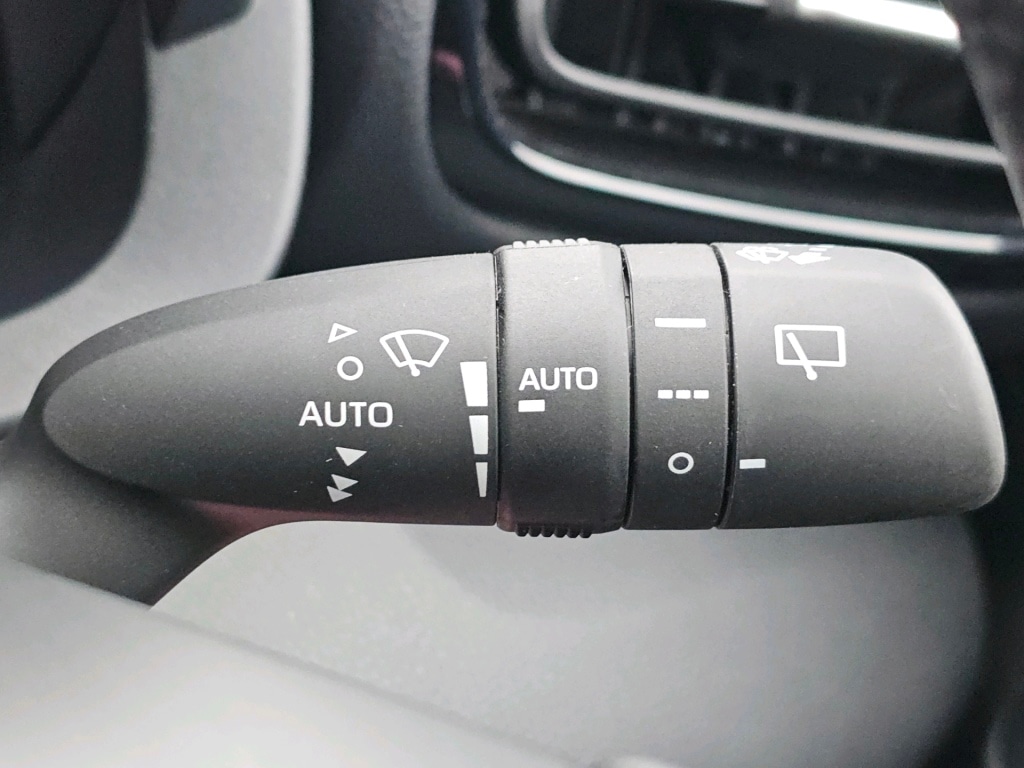 Used Toyota Yaris 2024 for sale - 77431532: Photo 36