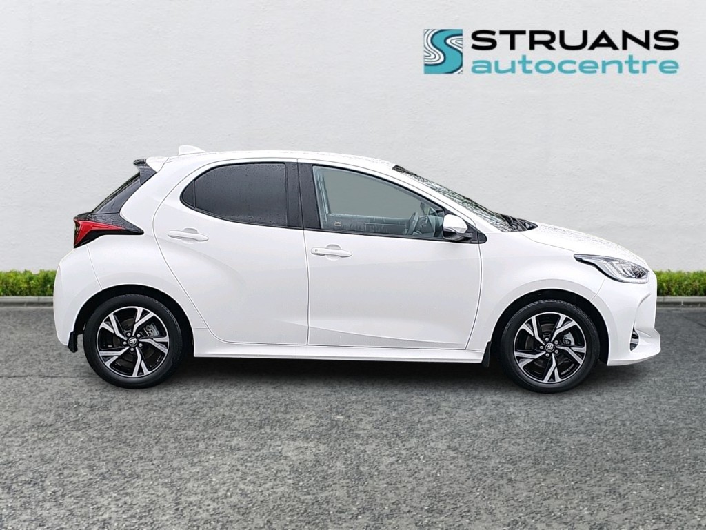 Used Toyota Yaris 2024 for sale - 77431532: Photo 5