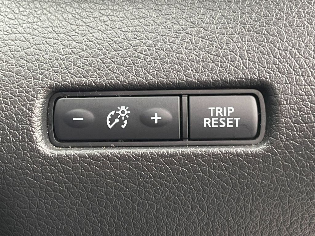 Used Nissan X-Trail 2018 for sale - 76840458: Photo 41