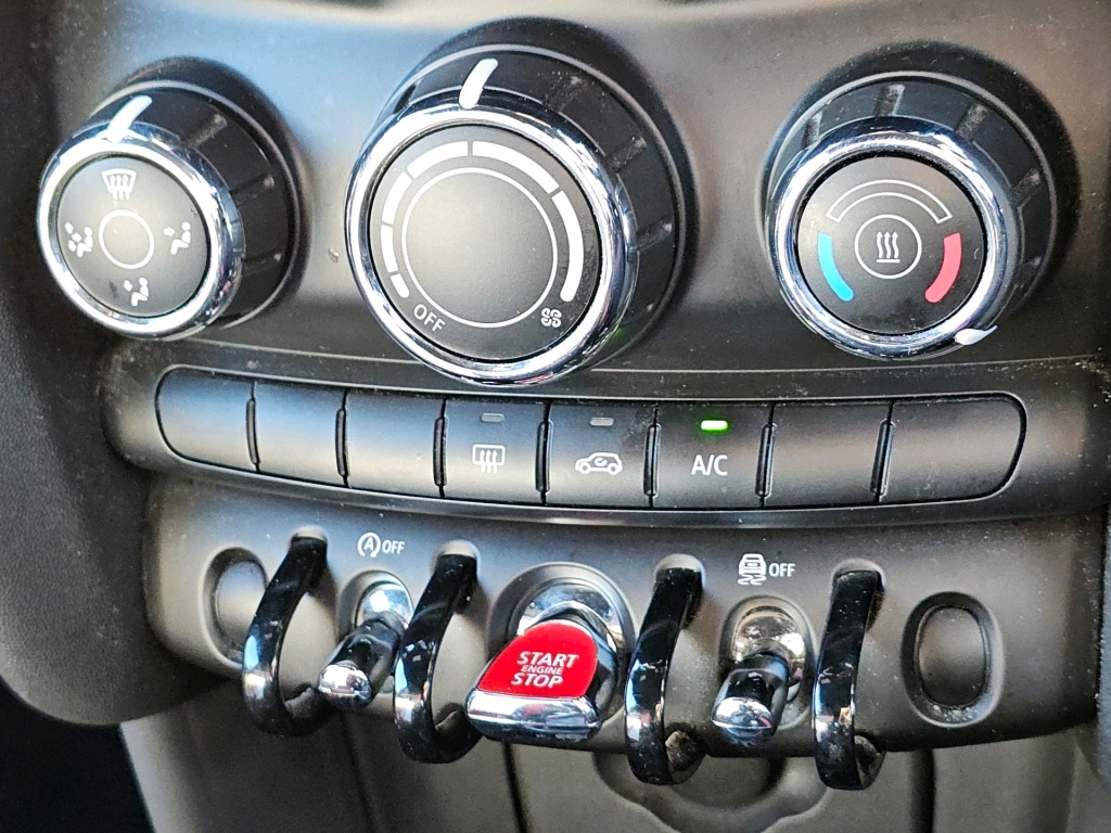 Used MINI Hatch 2019 for sale - 77451368: Photo 24