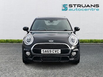 Used MINI Hatch 2019 for sale - 77451368: Photo