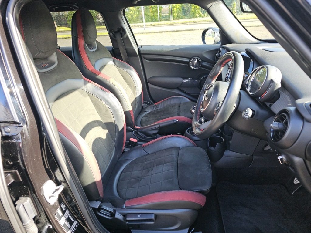 Used MINI Hatch 2019 for sale - 77451368: Photo 8