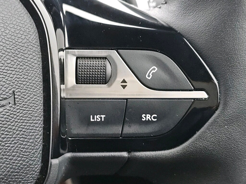 Used Peugeot 2008 2024 for sale - 76840546: Photo 29