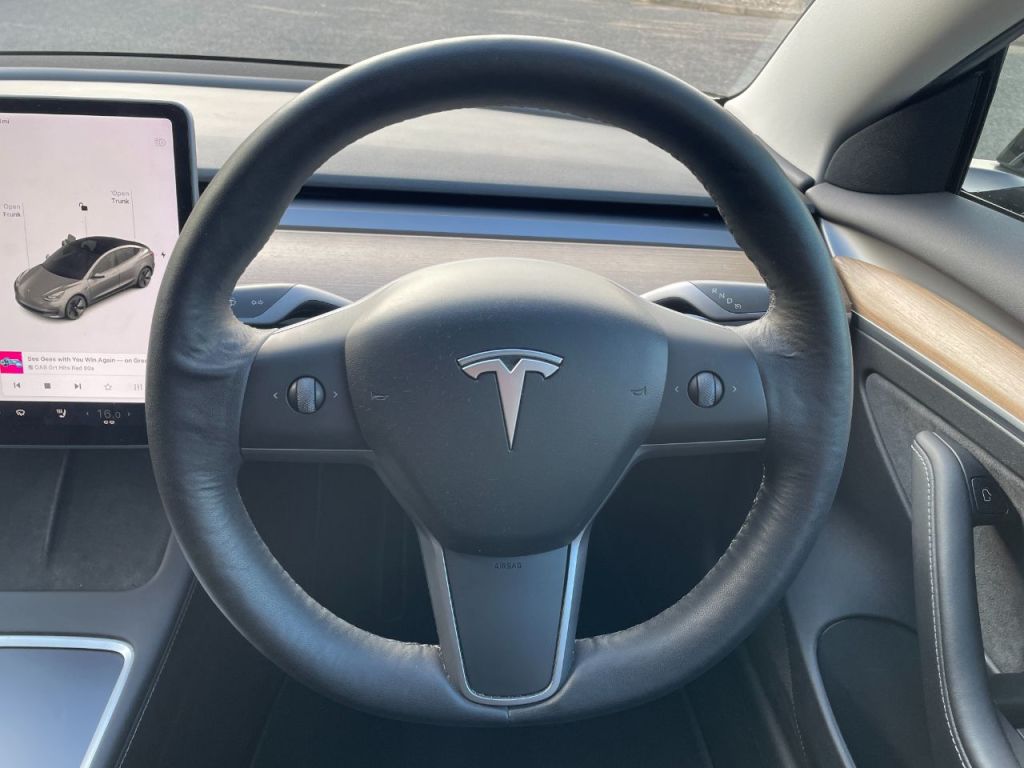 Used Tesla Model 3 2021 for sale - 76840412: Photo 11