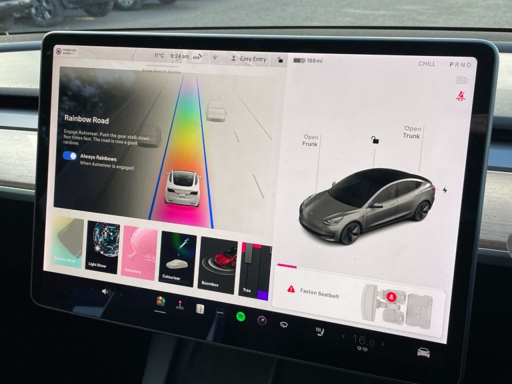 Used Tesla Model 3 2021 for sale - 76840412: Photo 24