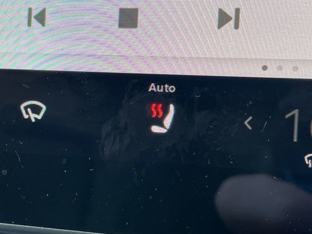 Used Tesla Model 3 2021 for sale - 76840412: Photo 29