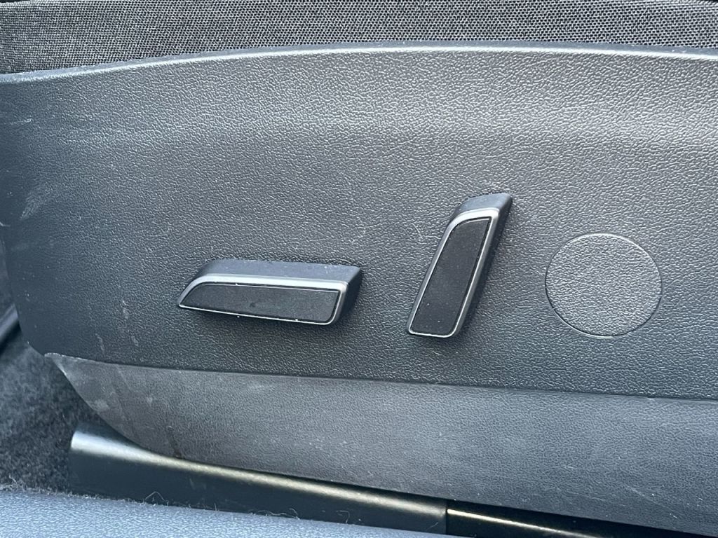 Used Tesla Model 3 2021 for sale - 76840412: Photo 30