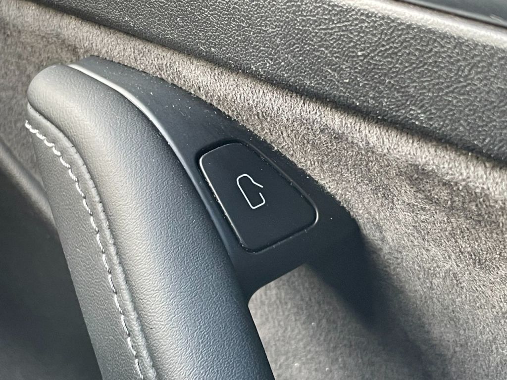 Used Tesla Model 3 2021 for sale - 76840412: Photo 36