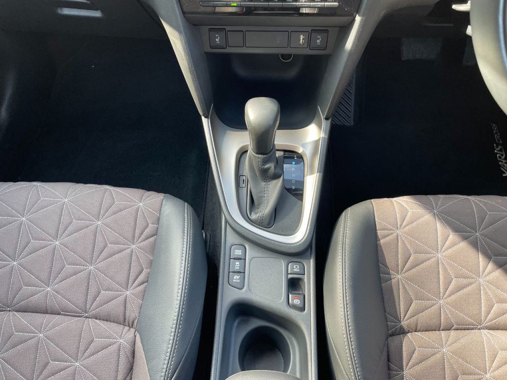 Used Toyota Yaris Cross 2022 for sale - 76840450: Photo 21