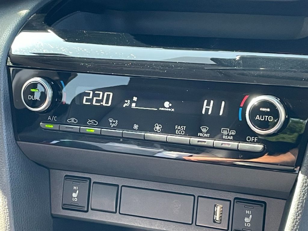 Used Toyota Yaris Cross 2022 for sale - 76840450: Photo 30