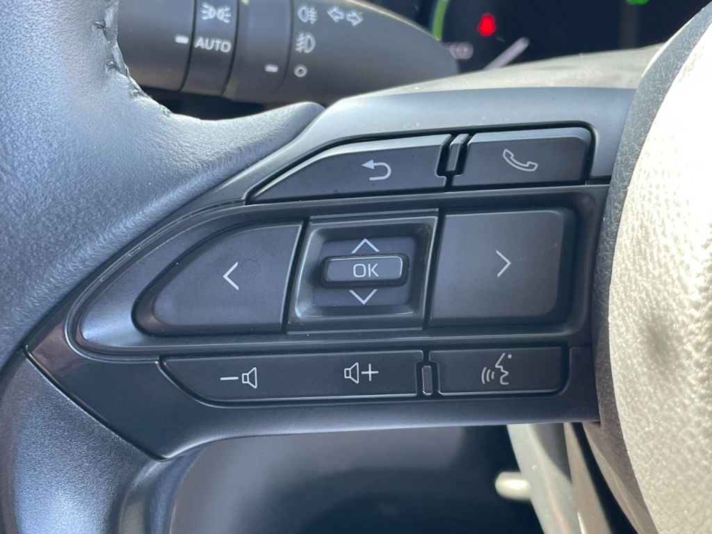 Used Toyota Yaris Cross 2022 for sale - 76840450: Photo 34