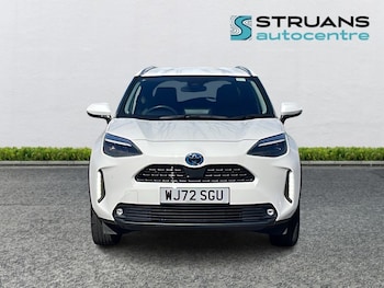 Used Toyota Yaris Cross 2022 for sale - 76840450: Photo