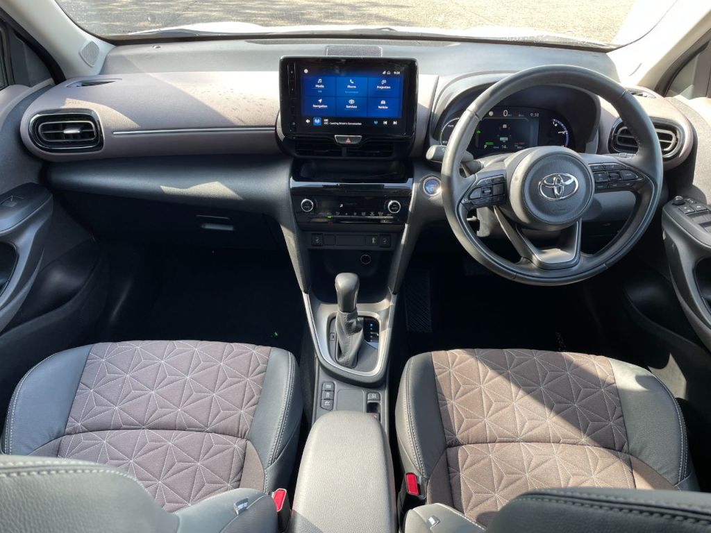 Used Toyota Yaris Cross 2022 for sale - 76840450: Photo 42