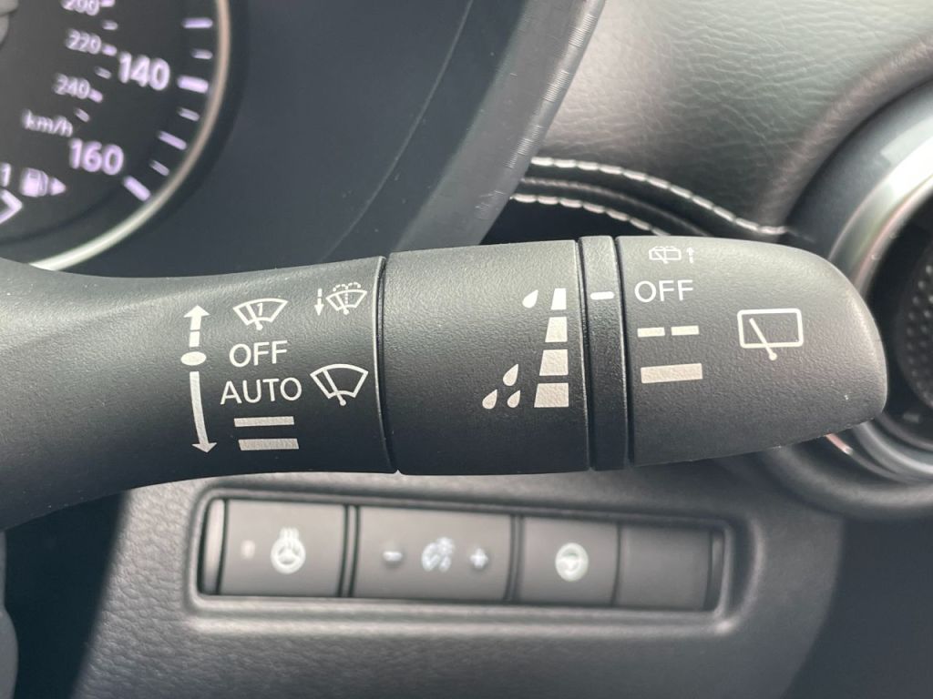 Used Nissan Juke 2023 for sale - 76840470: Photo 45