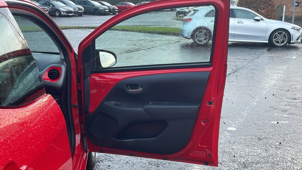 Used Toyota AYGO 2020 for sale - 76840568: Photo 16