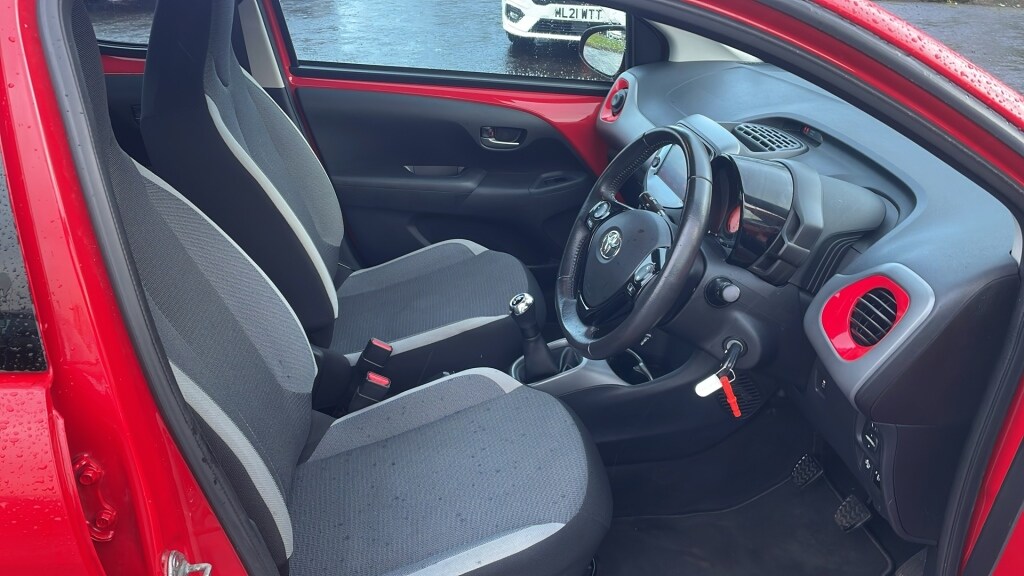 Used Toyota AYGO 2020 for sale - 76840568: Photo 17