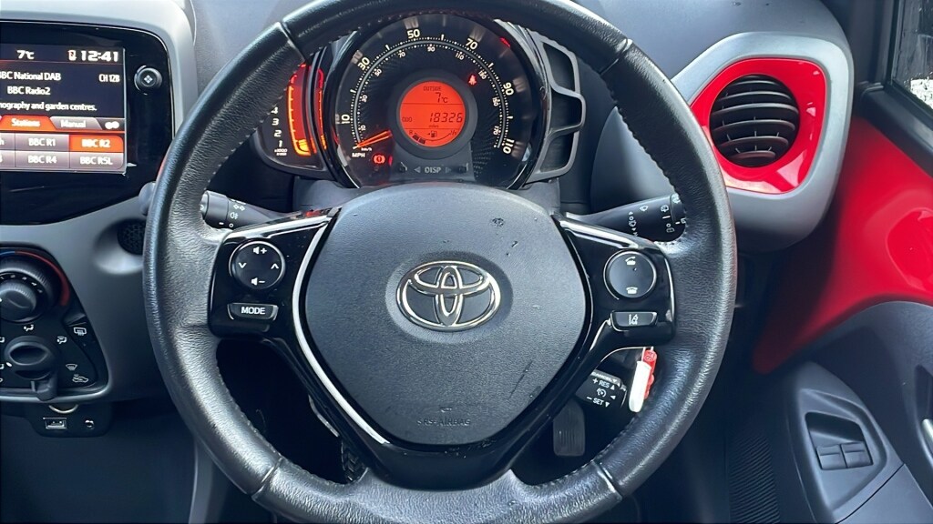 Used Toyota AYGO 2020 for sale - 76840568: Photo 21
