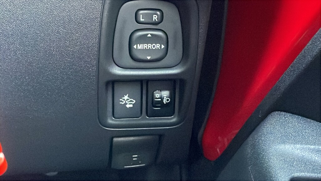 Used Toyota AYGO 2020 for sale - 76840568: Photo 30