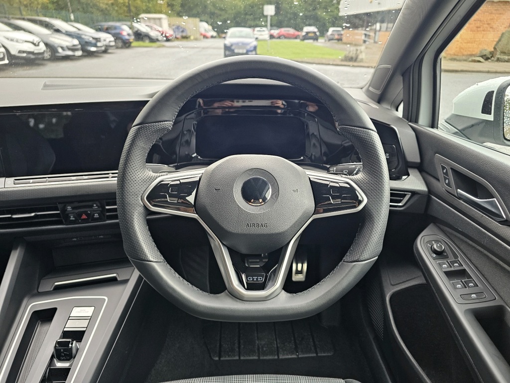 Used Volkswagen Golf 2022 for sale - 76840473: Photo 17