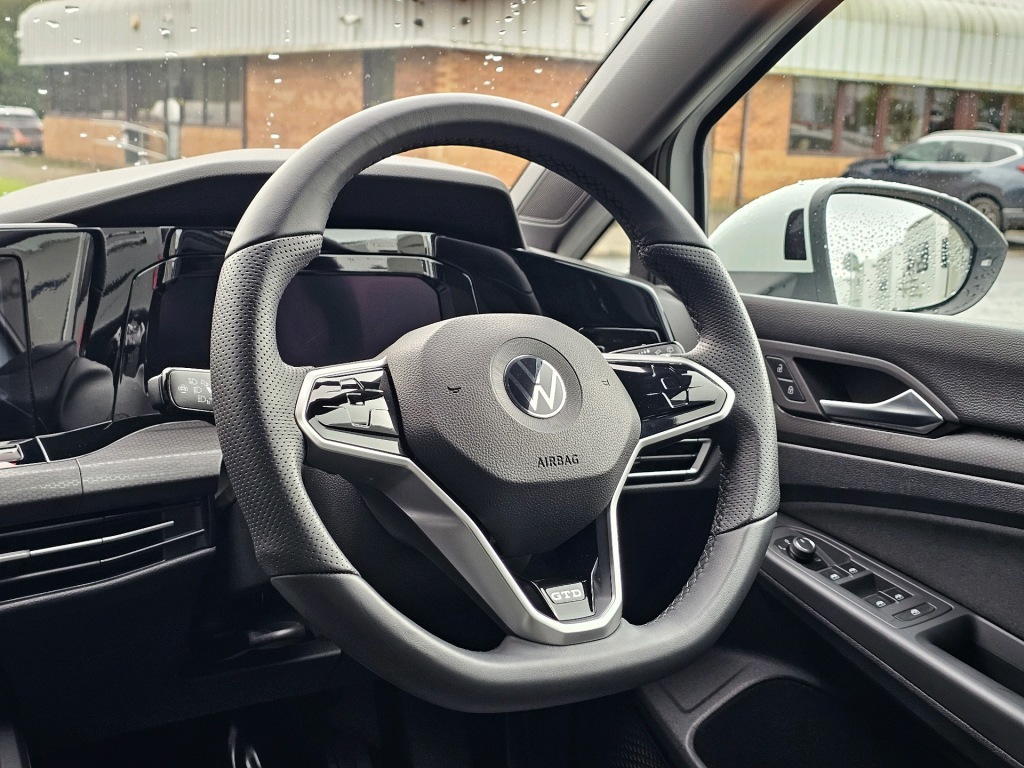 Used Volkswagen Golf 2022 for sale - 76840473: Photo 18