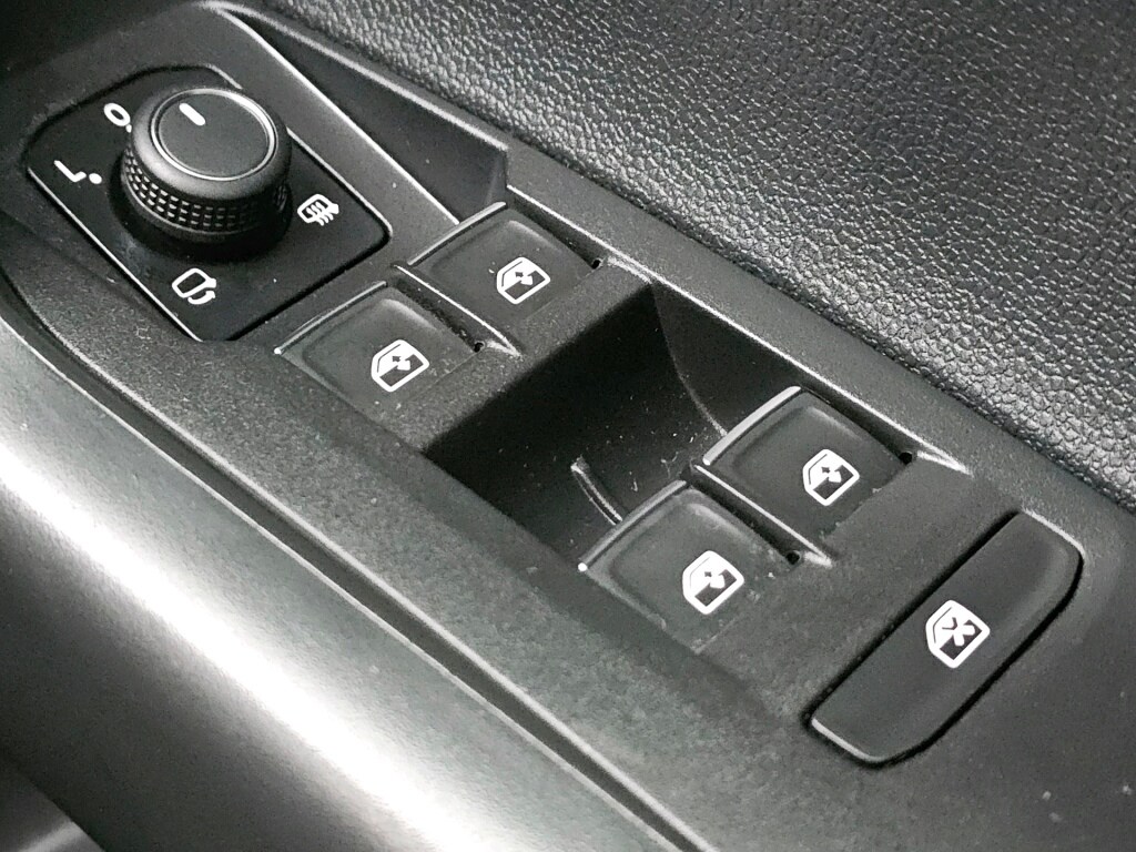 Used Volkswagen Polo 2022 for sale - 77394087: Photo 39