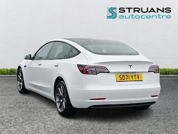 Used Tesla Model 3 2021 for sale - 77654144: Photo