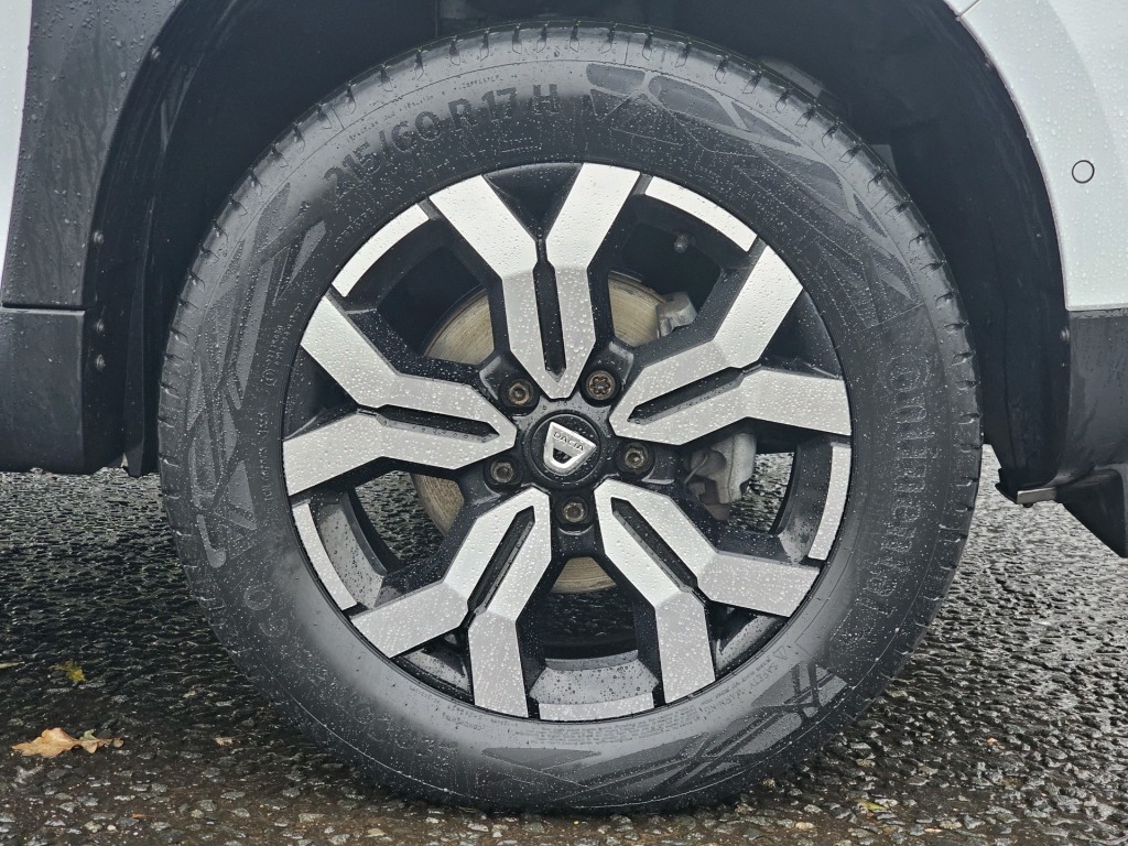 Used Dacia Duster 2022 for sale - 76840526: Photo 32