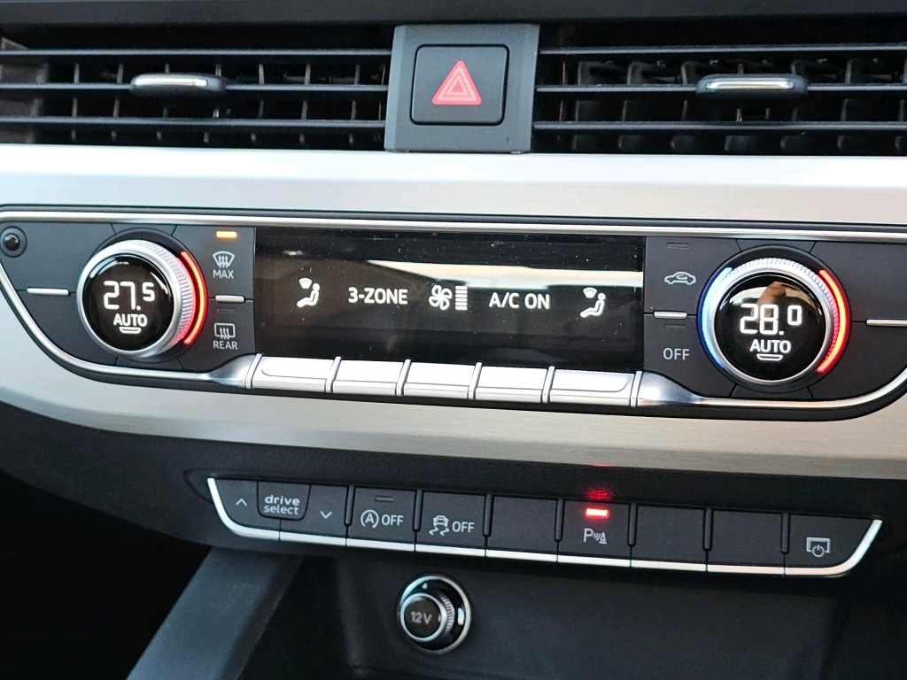 Used Audi A4 2017 for sale - 76840540: Photo 25