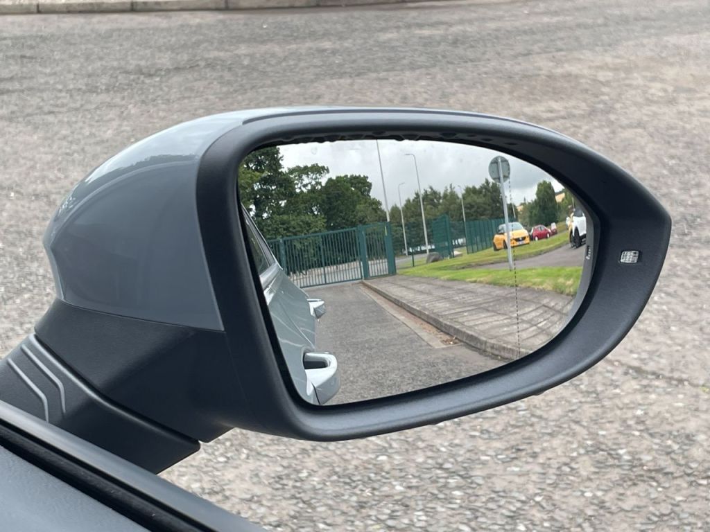 Used Volkswagen Golf 2024 for sale - 76840480: Photo 14