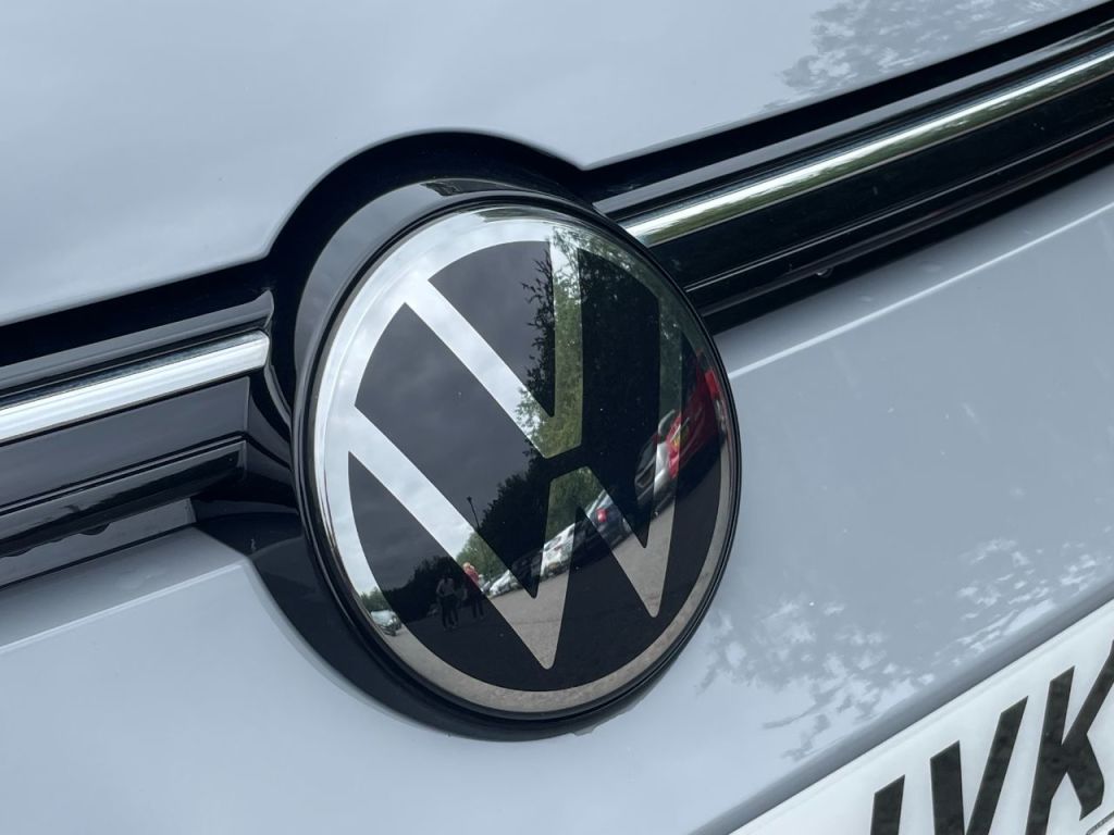 Used Volkswagen Golf 2024 for sale - 76840480: Photo 15