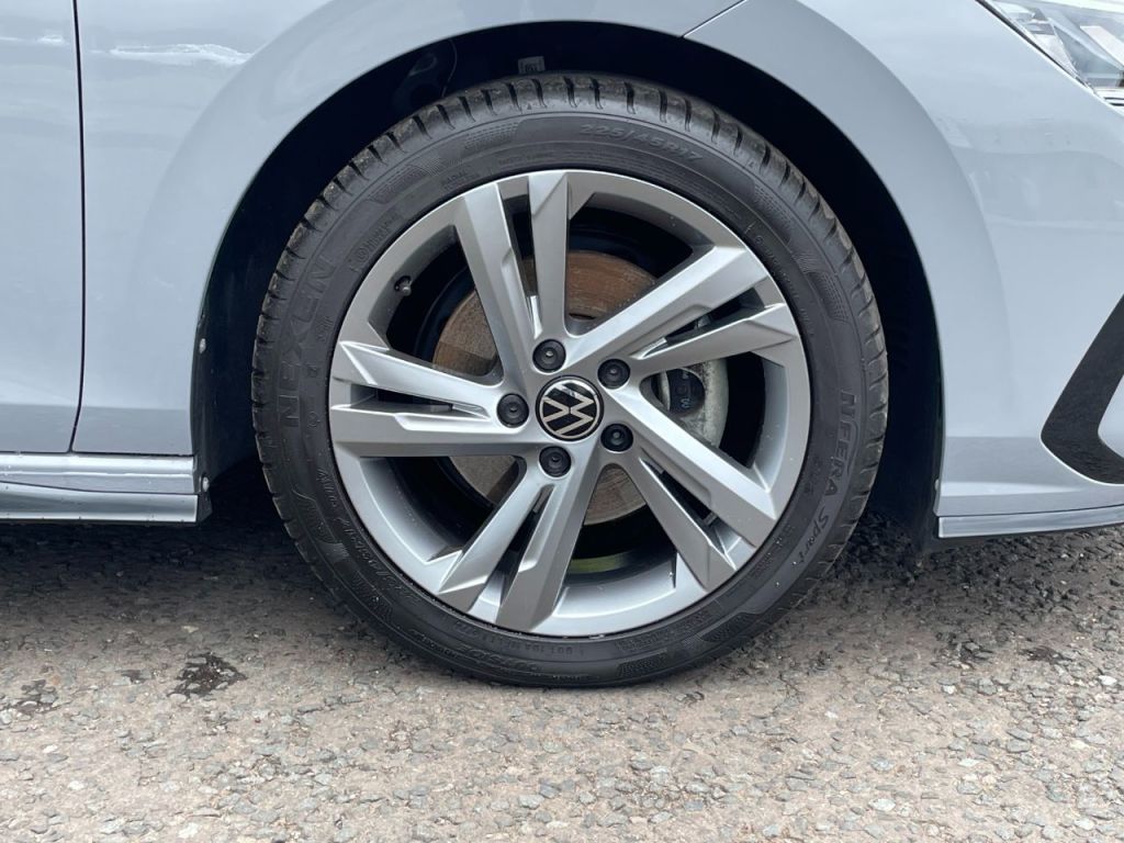 Used Volkswagen Golf 2024 for sale - 76840480: Photo 17