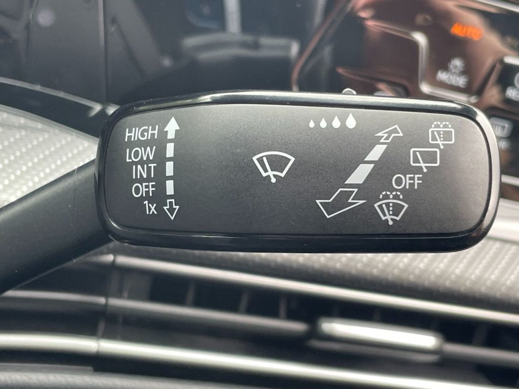 Used Volkswagen Golf 2024 for sale - 76840480: Photo 20