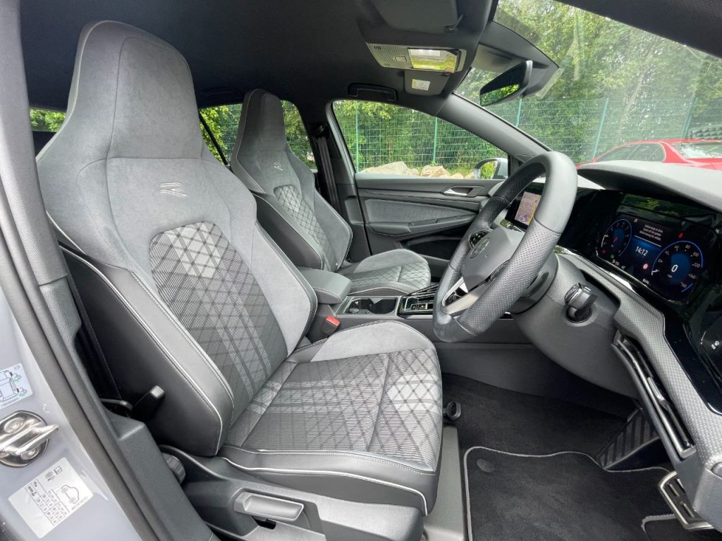 Used Volkswagen Golf 2024 for sale - 76840480: Photo 24