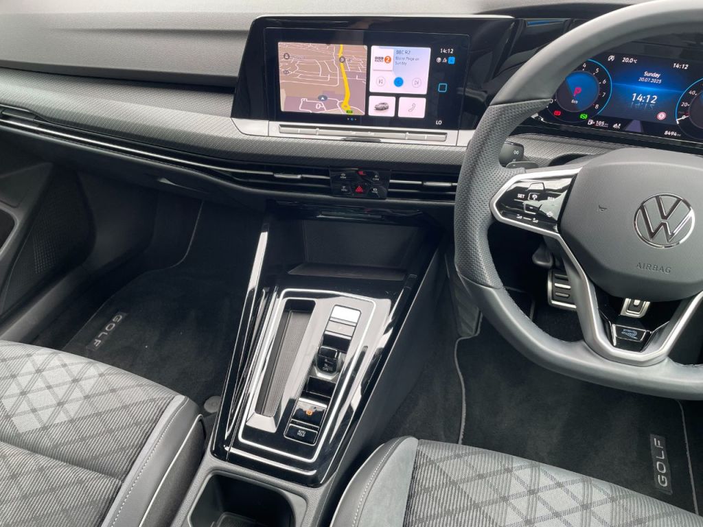 Used Volkswagen Golf 2024 for sale - 76840480: Photo 33